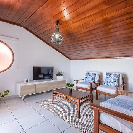 Casa Del Mar Ii By Galmi Lejlighed