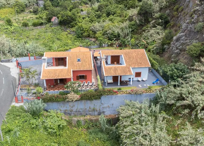 Casa Del Mar Ii By Galmi * Arco de Sao Jorge