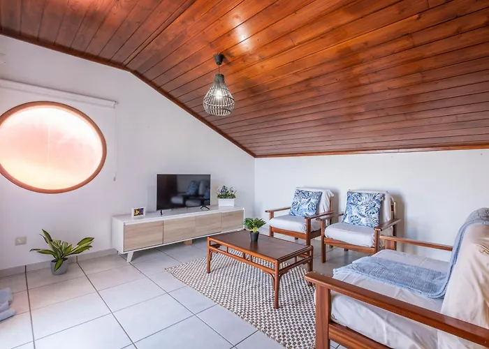 Casa Del Mar Ii By Galmi Daire