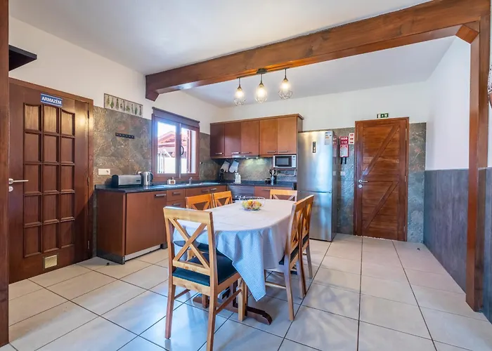 Casa Del Mar Ii By Galmi Daire Arco de São Jorge