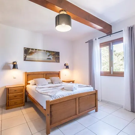 Casa Del Mar Ii By Galmi