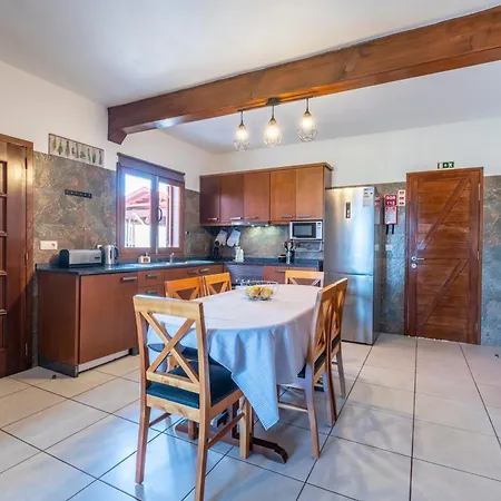 Casa Del Mar Ii By Galmi شقة Arco de São Jorge